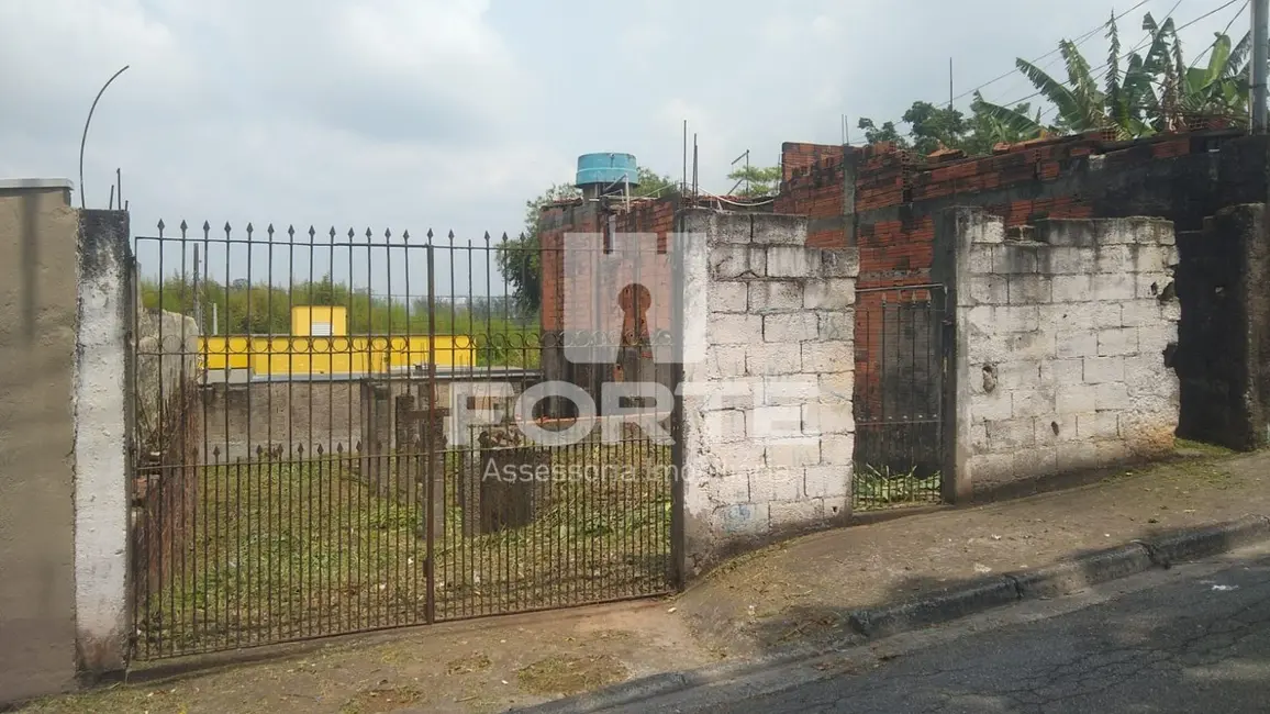 Foto 1 de Terreno / Lote à venda, 170m2 em Jardim das Bandeiras, Mogi Das Cruzes - SP