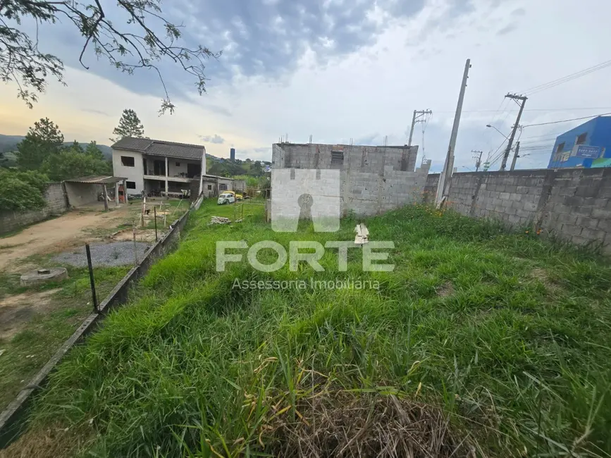 Foto 1 de Terreno / Lote com 1 quarto à venda, 500m2 em Chácara Guanabara, Mogi Das Cruzes - SP