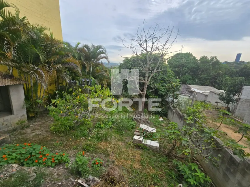Foto 4 de Terreno / Lote com 1 quarto à venda, 500m2 em Chácara Guanabara, Mogi Das Cruzes - SP