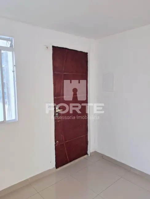 Foto 2 de Apartamento com 2 quartos à venda, 42m2 em Jardim Bela Vista, Mogi Das Cruzes - SP