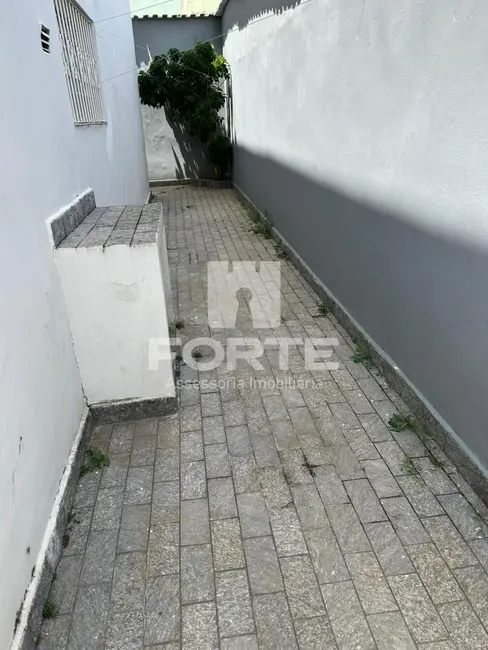 Foto 2 de Casa com 4 quartos à venda, 175m2 em Vila Oliveira, Mogi Das Cruzes - SP