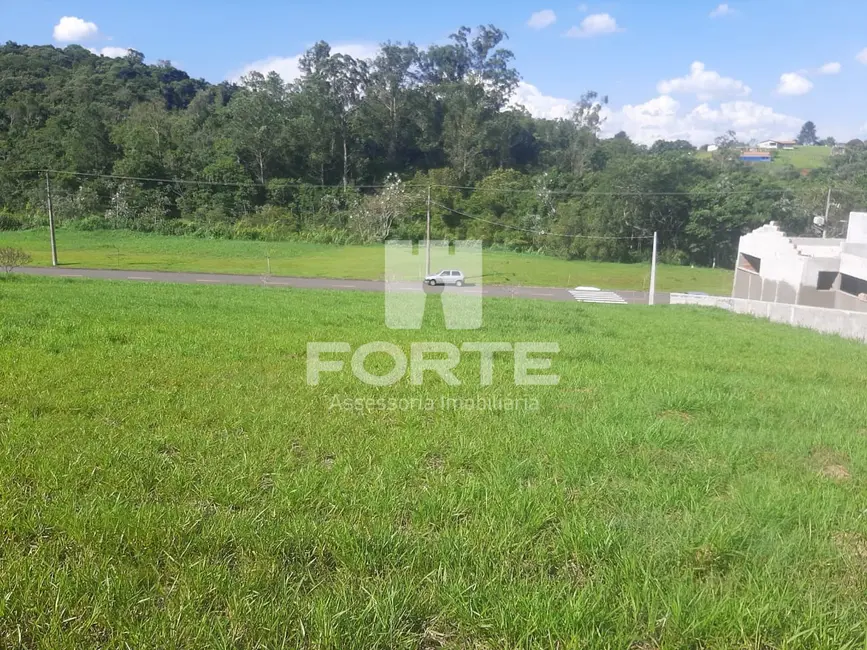 Foto 1 de Terreno / Lote à venda, 1452m2 em Bairro dos Remédios, Jacarei - SP
