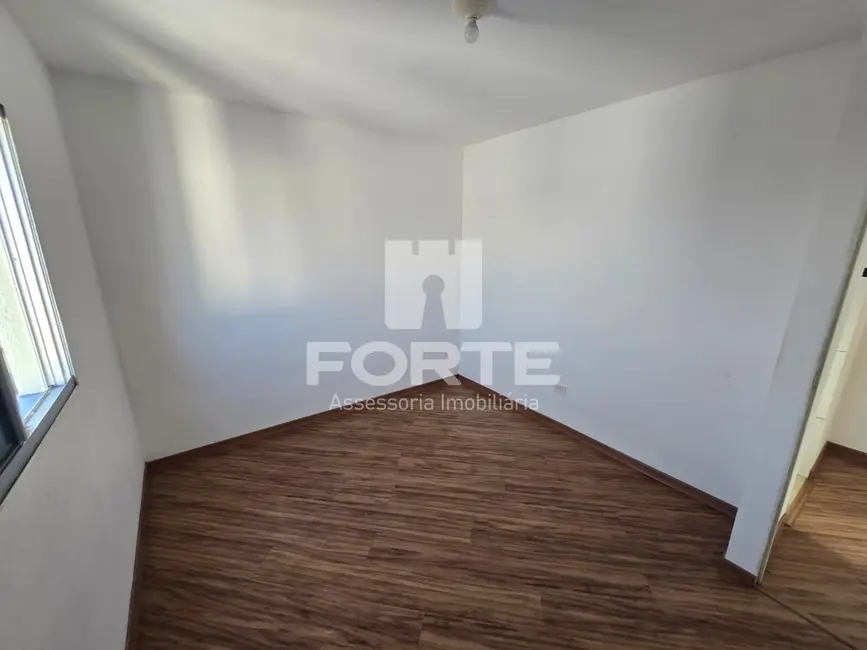 Foto 2 de Apartamento com 2 quartos à venda, 44m2 em Jardim Marica, Mogi Das Cruzes - SP