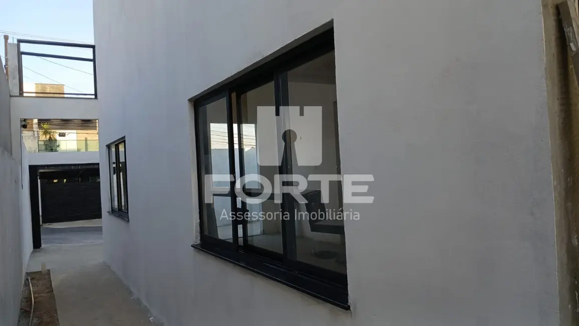 Foto 2 de Casa com 3 quartos à venda, 210m2 em Vila Suissa, Mogi Das Cruzes - SP