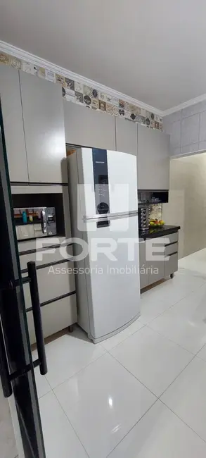 Foto 1 de Casa com 2 quartos à venda, 150m2 em Residencial Colinas, Mogi Das Cruzes - SP
