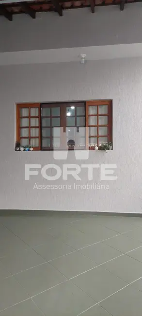 Foto 2 de Casa com 2 quartos à venda, 150m2 em Residencial Colinas, Mogi Das Cruzes - SP