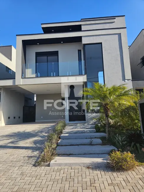 Foto 1 de Casa de Condomínio com 3 quartos à venda, 15m2 em Cézar de Souza, Mogi Das Cruzes - SP