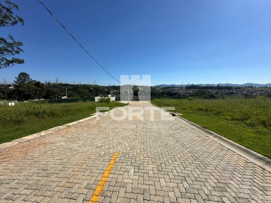 Foto 1 de Terreno / Lote à venda, 60000m2 em Vila Oliveira, Mogi Das Cruzes - SP