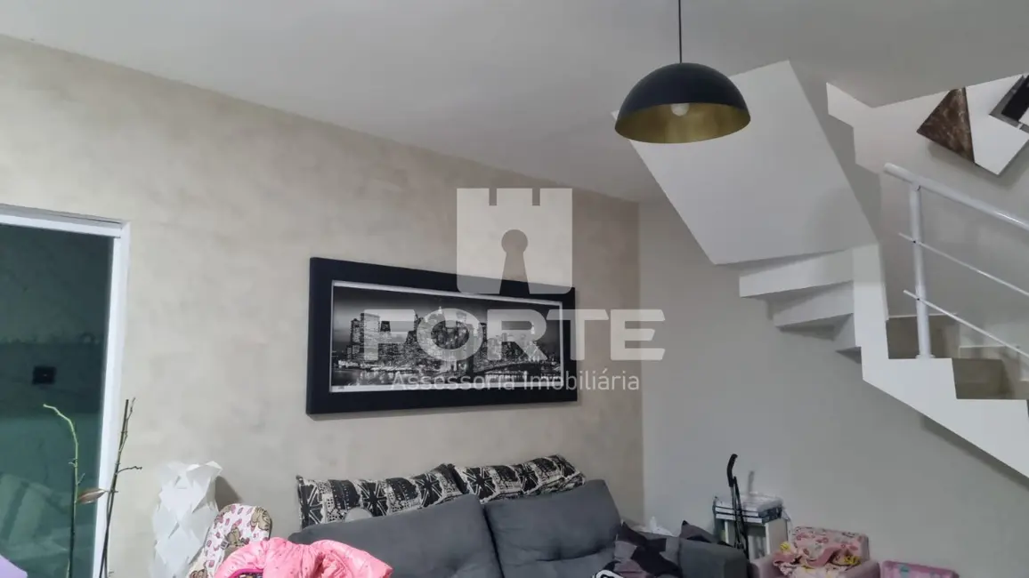 Foto 8 de Casa com 2 quartos à venda, 85m2 em Jardim Esperança, Mogi Das Cruzes - SP