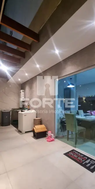 Foto 3 de Casa com 2 quartos à venda, 85m2 em Jardim Esperança, Mogi Das Cruzes - SP