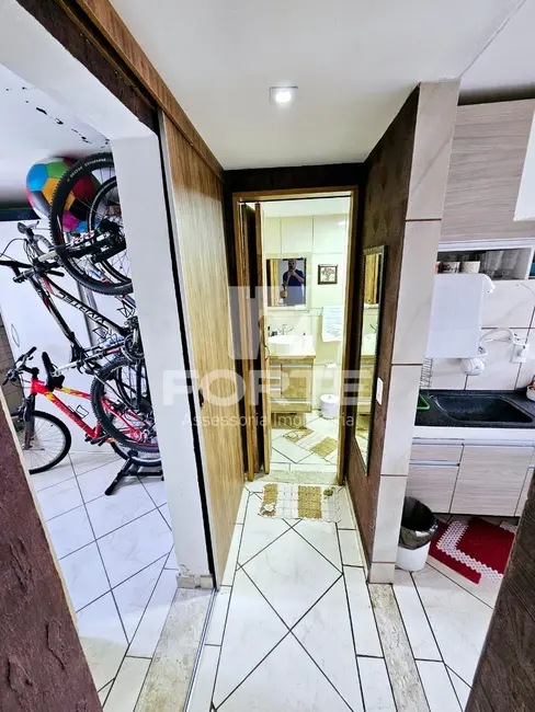 Foto 3 de Apartamento com 2 quartos à venda, 52m2 em Jardim Santa Teresa, Mogi Das Cruzes - SP