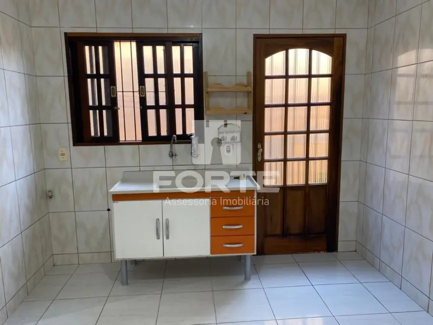 Foto 1 de Casa com 3 quartos à venda, 250m2 em Conjunto Residencial Álvaro Bovolenta, Mogi Das Cruzes - SP