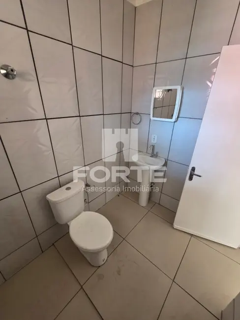 Foto 2 de Casa com 2 quartos para alugar, 78m2 em Jardim Planalto, Mogi Das Cruzes - SP