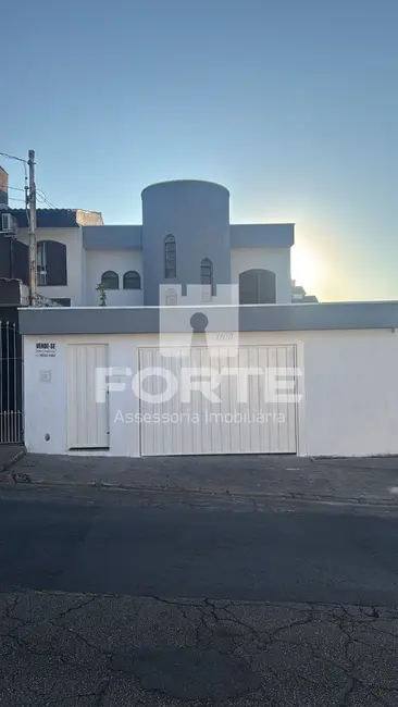 Foto 3 de Casa com 3 quartos à venda, 176m2 em Vila Oliveira, Mogi Das Cruzes - SP