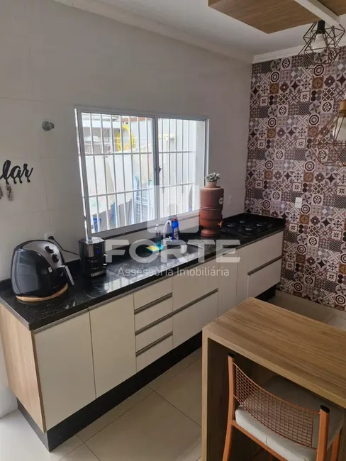 Foto 5 de Casa com 2 quartos à venda, 96m2 em Jardim Santos Dumont I, Mogi Das Cruzes - SP