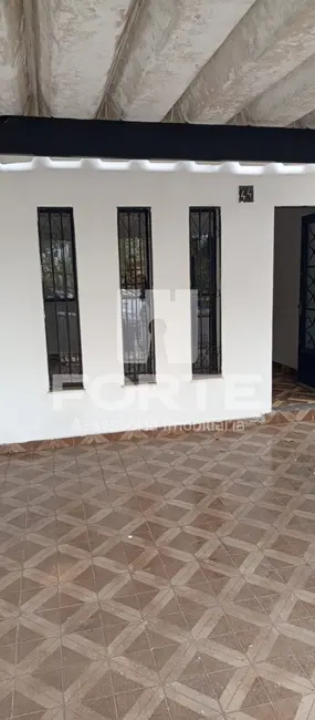 Foto 4 de Casa com 2 quartos para alugar, 150m2 em Alto Ipiranga, Mogi Das Cruzes - SP