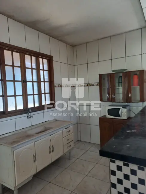 Foto 1 de Casa com 3 quartos à venda, 210m2 em Mogi Das Cruzes - SP