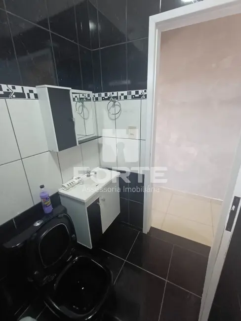 Foto 9 de Casa com 2 quartos à venda, 125m2 em Jardim Paraíso, Jacarei - SP