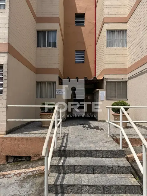 Foto 3 de Apartamento com 2 quartos à venda, 53m2 em Vila Perracini, Poa - SP