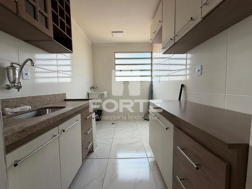 Foto 6 de Apartamento com 2 quartos à venda, 53m2 em Vila Perracini, Poa - SP