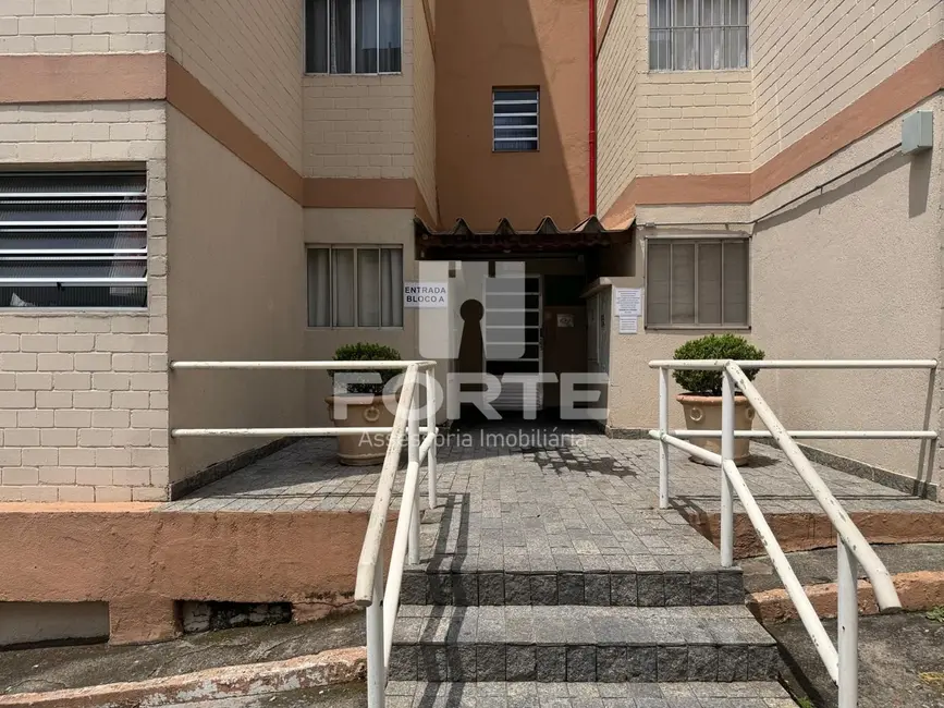 Foto 2 de Apartamento com 2 quartos à venda, 53m2 em Vila Perracini, Poa - SP