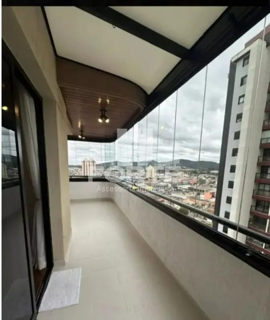 Foto 3 de Apartamento com 4 quartos à venda, 210m2 em Centro, Mogi Das Cruzes - SP
