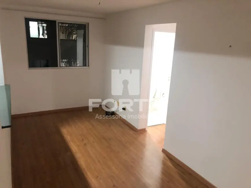 Foto 6 de Apartamento com 2 quartos para alugar, 48m2 em Loteamento Mogilar, Mogi Das Cruzes - SP