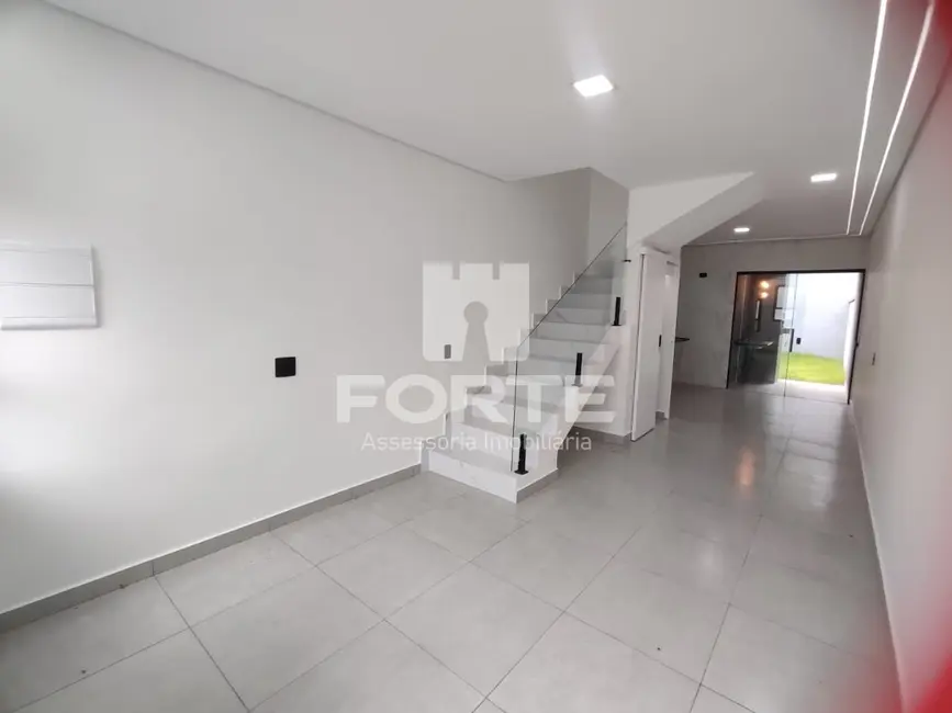 Foto 4 de Casa com 3 quartos à venda, 125m2 em Jardim Aeroporto I, Mogi Das Cruzes - SP