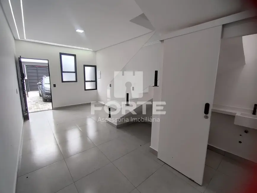 Foto 2 de Casa com 3 quartos à venda, 125m2 em Jardim Aeroporto I, Mogi Das Cruzes - SP