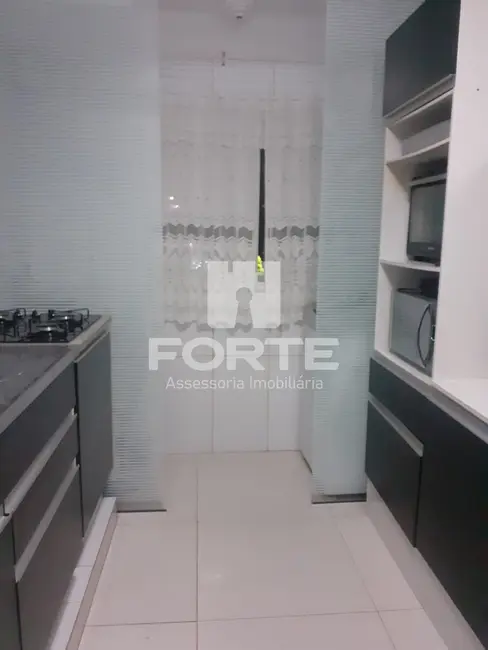 Foto 6 de Apartamento com 2 quartos à venda, 47m2 em Vila Caputera, Mogi Das Cruzes - SP