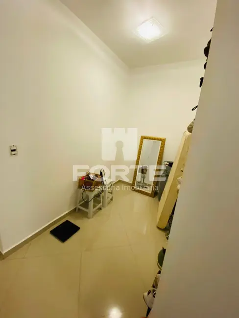 Foto 4 de Casa com 3 quartos à venda, 210m2 em Vila Nova Cintra, Mogi Das Cruzes - SP
