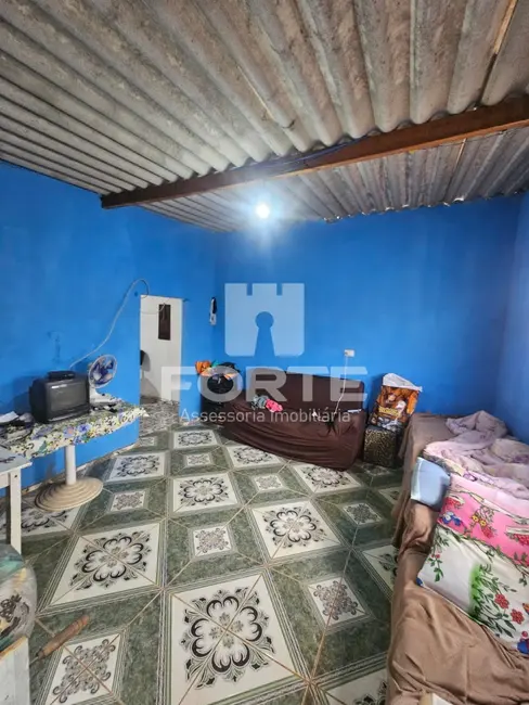 Foto 9 de Casa com 1 quarto à venda, 69m2 em Parque das Varinhas, Mogi Das Cruzes - SP