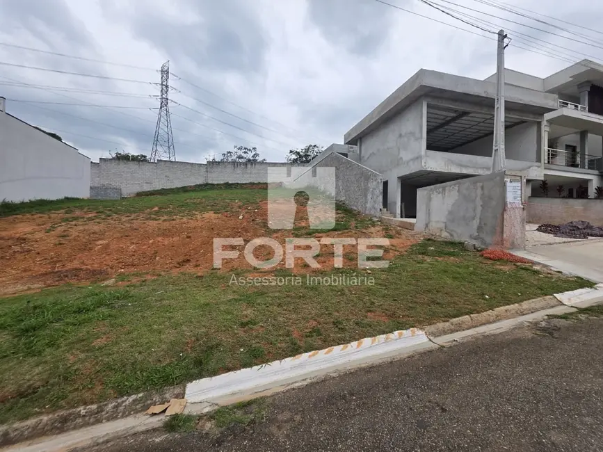 Foto 1 de Terreno / Lote à venda, 300m2 em Sabaúna, Mogi Das Cruzes - SP