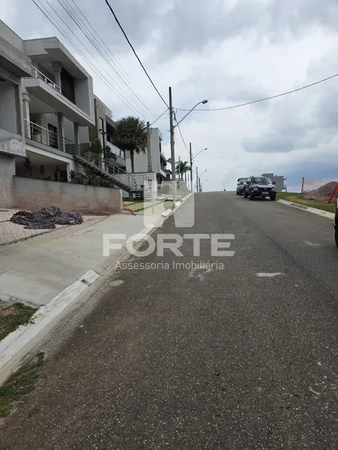 Foto 2 de Terreno / Lote à venda, 300m2 em Sabaúna, Mogi Das Cruzes - SP