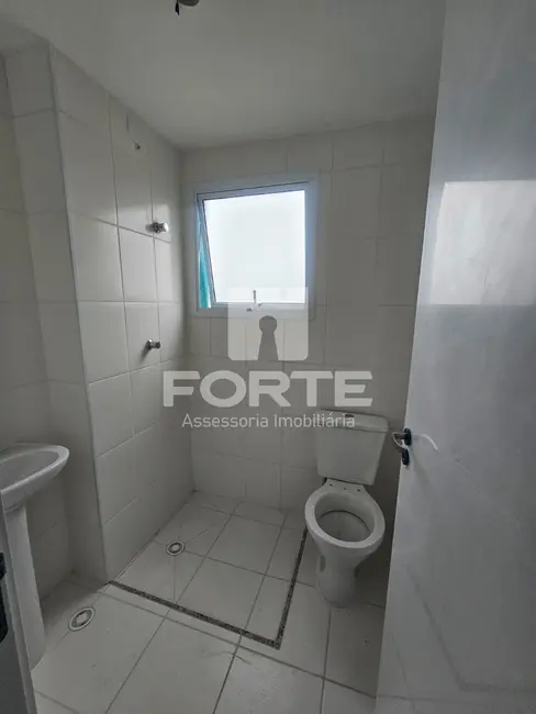 Foto 6 de Apartamento com 2 quartos para alugar, 43m2 em Botujuru, Mogi Das Cruzes - SP