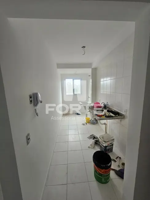 Foto 1 de Apartamento com 2 quartos para alugar, 43m2 em Botujuru, Mogi Das Cruzes - SP