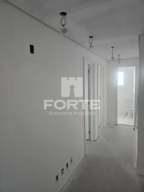 Foto 8 de Apartamento com 2 quartos para alugar, 43m2 em Botujuru, Mogi Das Cruzes - SP