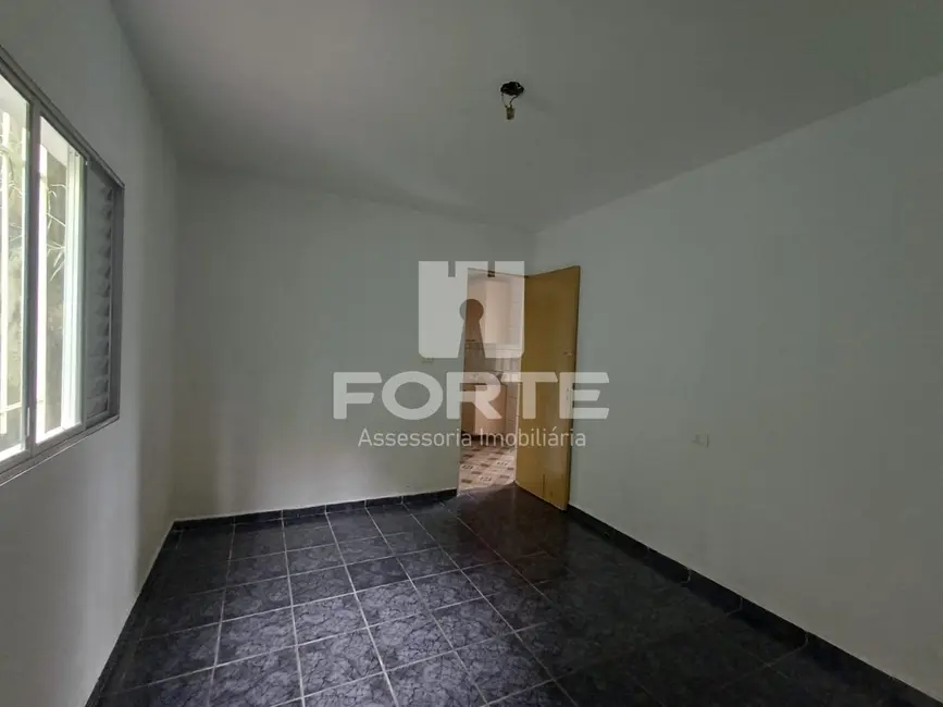 Foto 7 de Casa com 2 quartos para alugar, 120m2 em Vila Cecília, Mogi Das Cruzes - SP