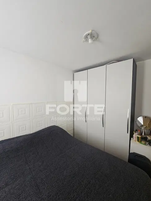Foto 1 de Apartamento com 2 quartos para alugar, 48m2 em Conjunto Residencial do Bosque, Mogi Das Cruzes - SP