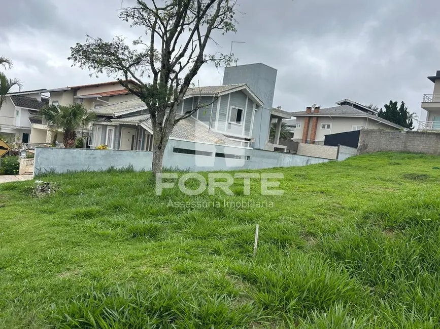 Foto 1 de Terreno / Lote à venda, 360m2 em Aruã, Mogi Das Cruzes - SP