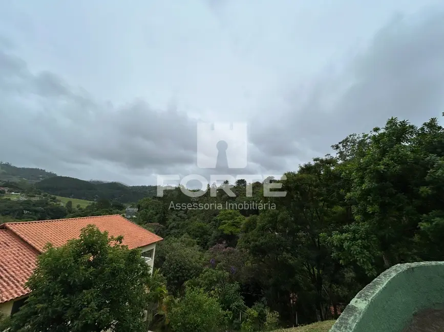 Sítio / Rancho com 4 quartos à venda, 3215m2 em Chácaras Copaco, Aruja - SP - imagem 2 Foto 2 de Sítio / Rancho com 4 quartos à venda, 3215m2 em Chácaras Copaco, Aruja - SP