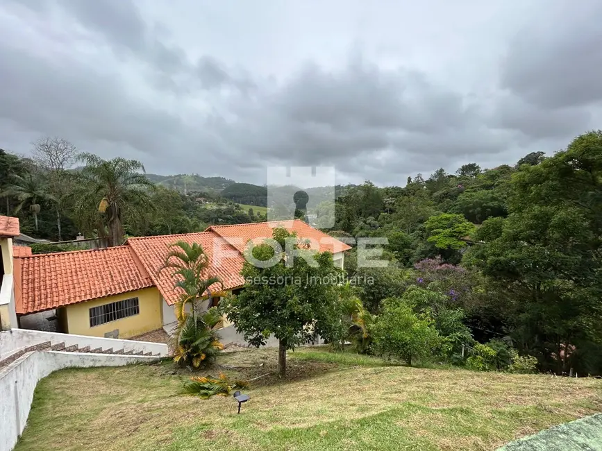 Sítio / Rancho com 4 quartos à venda, 3215m2 em Chácaras Copaco, Aruja - SP - imagem 5 Foto 5 de Sítio / Rancho com 4 quartos à venda, 3215m2 em Chácaras Copaco, Aruja - SP