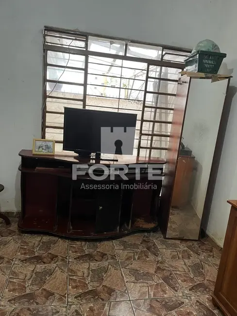 Foto 2 de Casa com 2 quartos à venda, 81m2 em Centro, Mogi Das Cruzes - SP