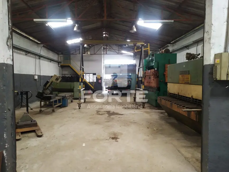 Foto 3 de Armazém / Galpão à venda e para alugar, 500m2 em Vila Jundiaí, Mogi Das Cruzes - SP