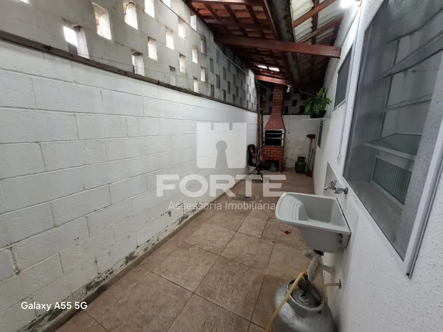 Foto 2 de Casa com 2 quartos à venda, 70m2 em Vila Pomar, Mogi Das Cruzes - SP