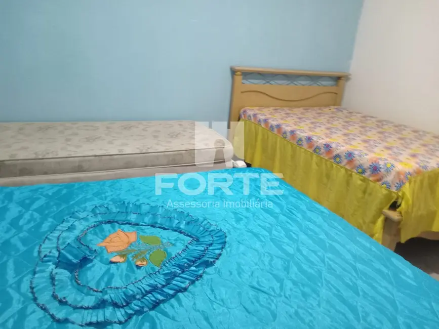 Foto 5 de Chácara com 2 quartos à venda, 860m2 em Centro, Cachoeira Paulista - SP