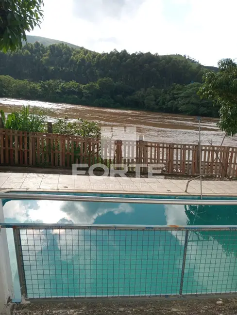 Foto 8 de Chácara com 2 quartos à venda, 860m2 em Centro, Cachoeira Paulista - SP