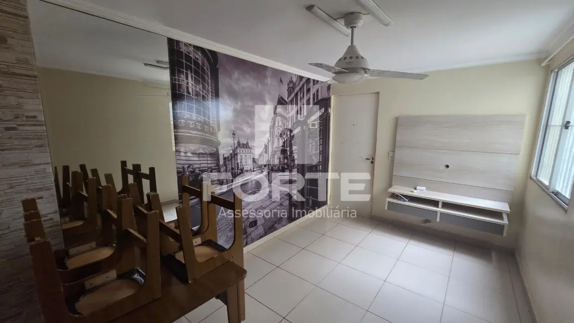 Foto 3 de Apartamento com 2 quartos para alugar, 46m2 em Jardim Marica, Mogi Das Cruzes - SP