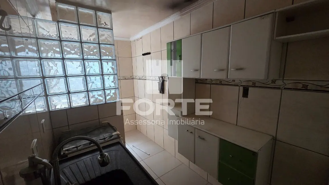 Foto 6 de Apartamento com 2 quartos para alugar, 46m2 em Jardim Marica, Mogi Das Cruzes - SP