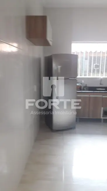 Foto 2 de Casa de Condomínio com 2 quartos à venda, 125m2 em Jardim Rubi, Mogi Das Cruzes - SP